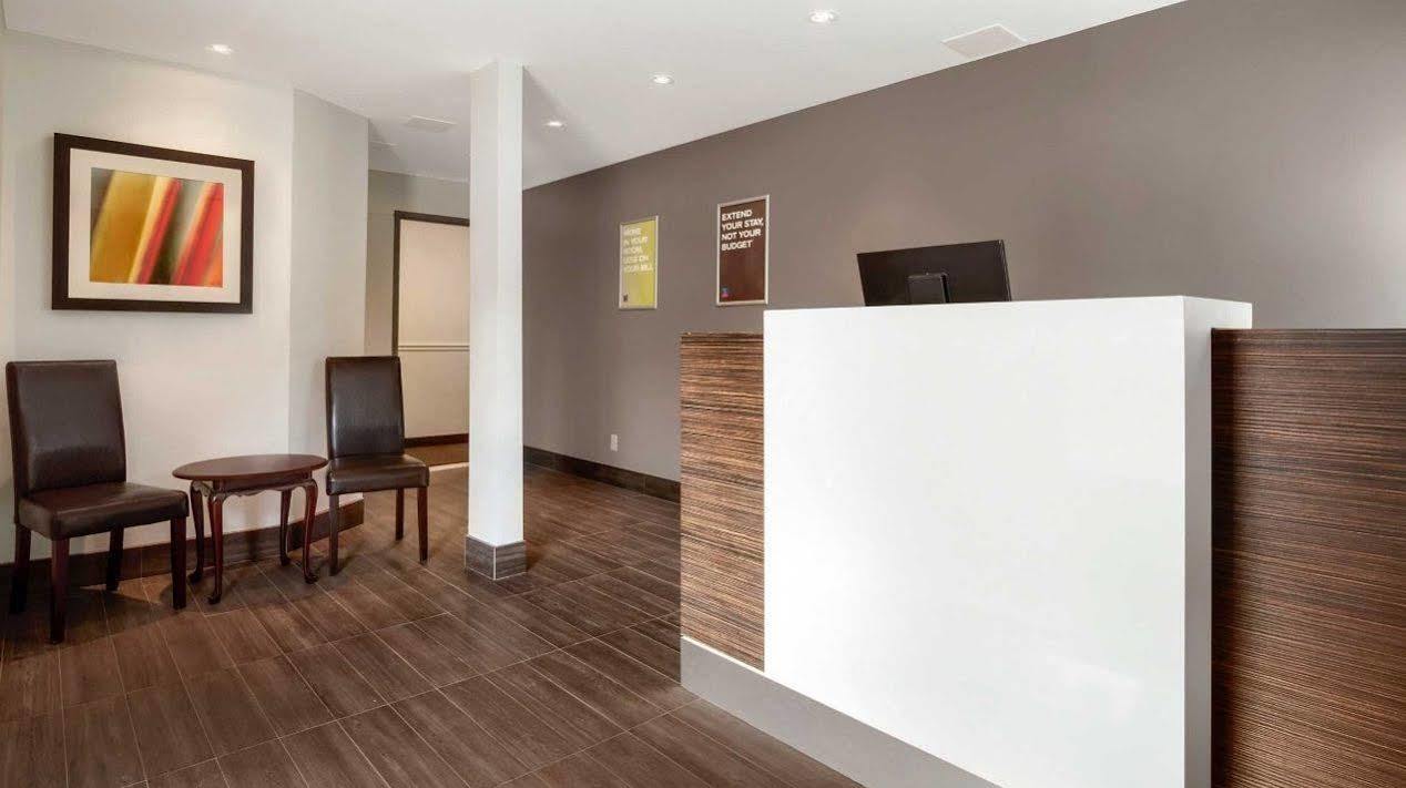 Studio 6 Downtown Toronto Exterior photo
